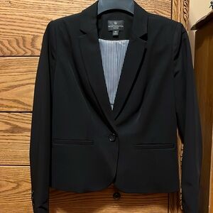 Women’s size PS Worthington black blazer
